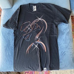 Johnny Cupcakes tee-shirt